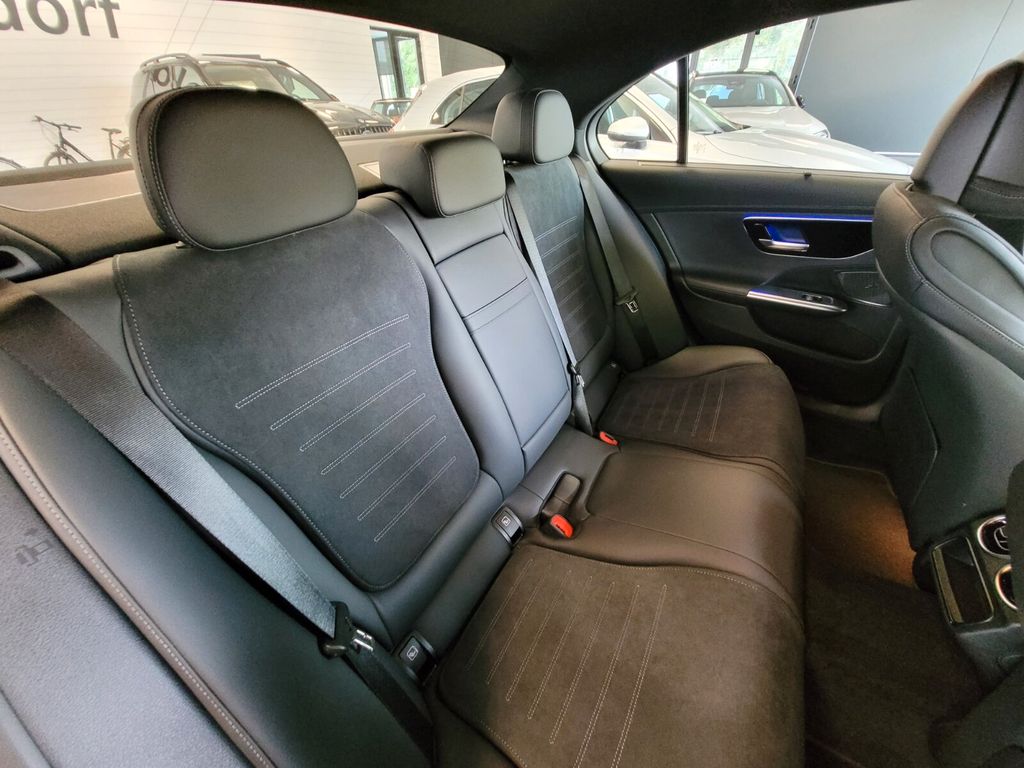 Mercedes-Benz C 200 2024