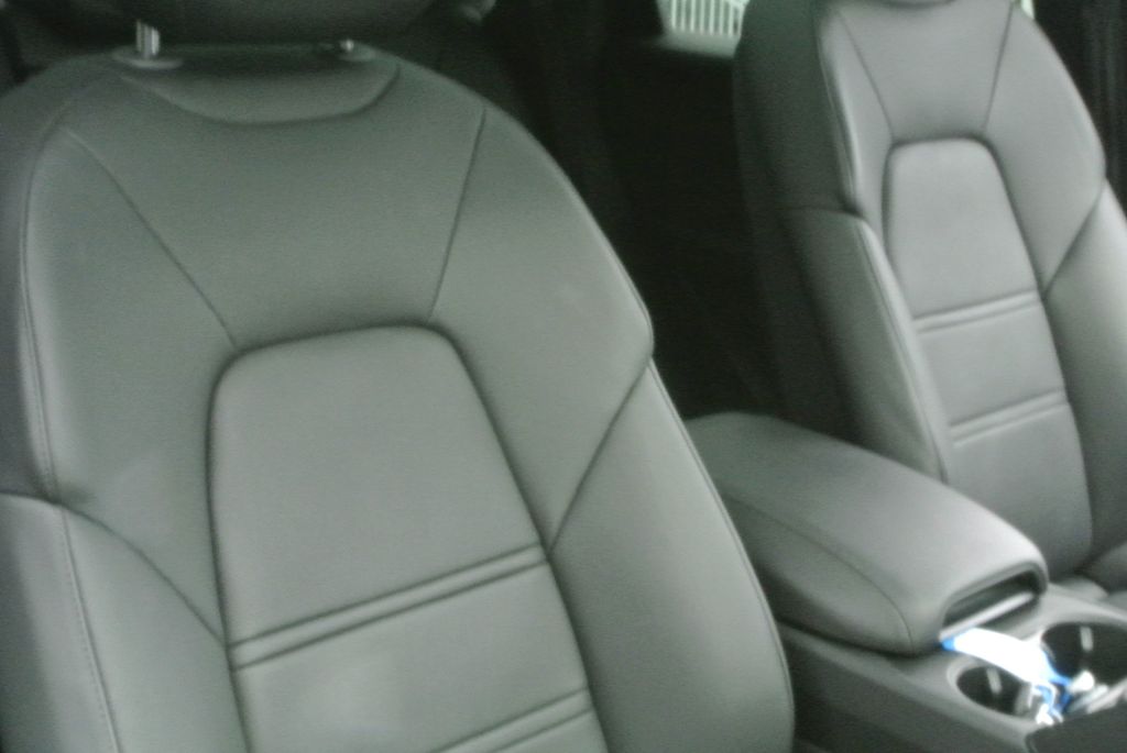 Porsche Cayenne 2025