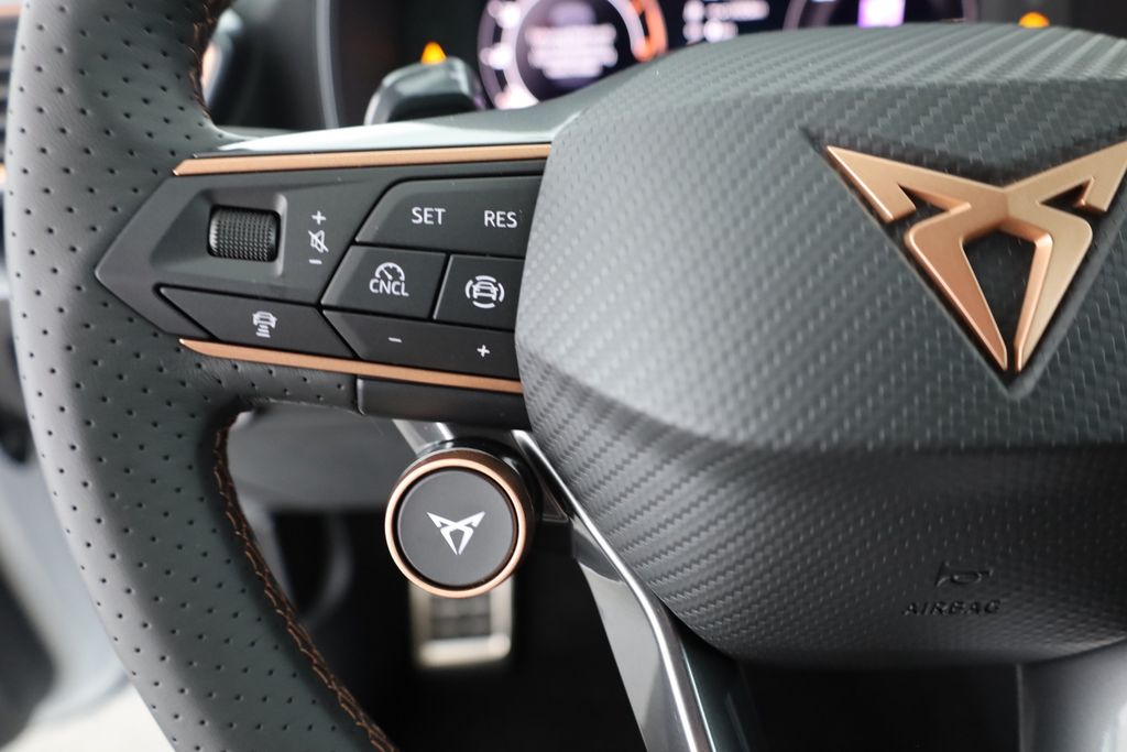 Cupra Leon 2025