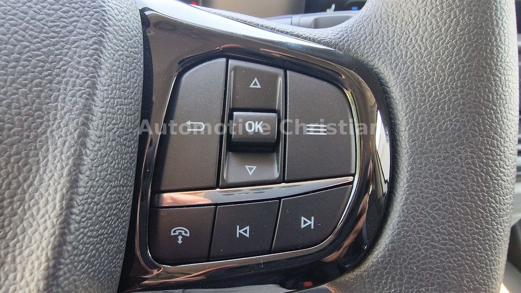 Ford Transit Custom 2025