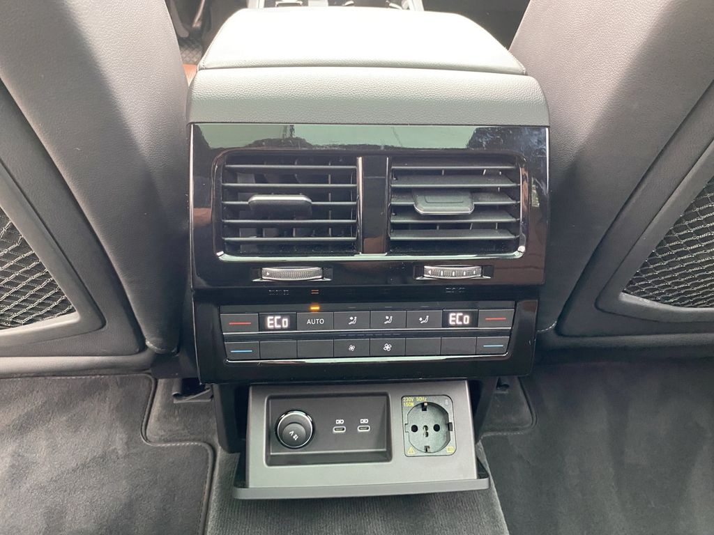 Volkswagen Touareg 2021