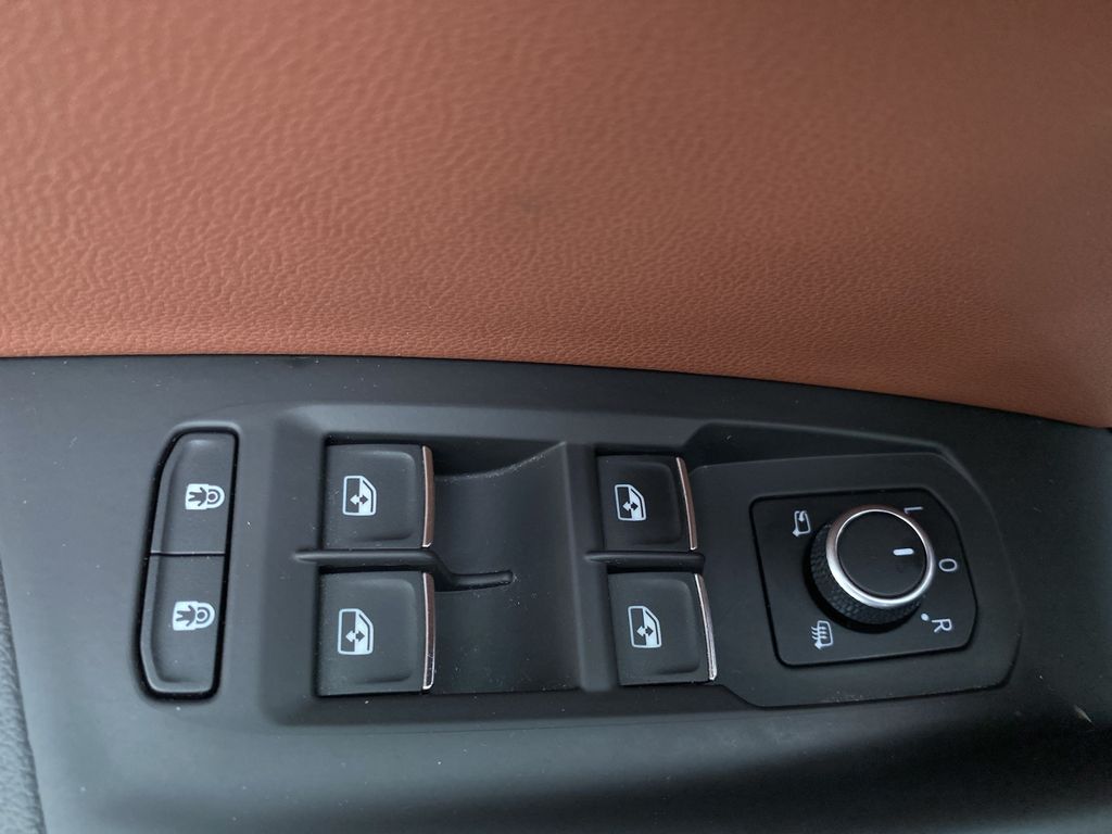 Volkswagen Touareg 2021