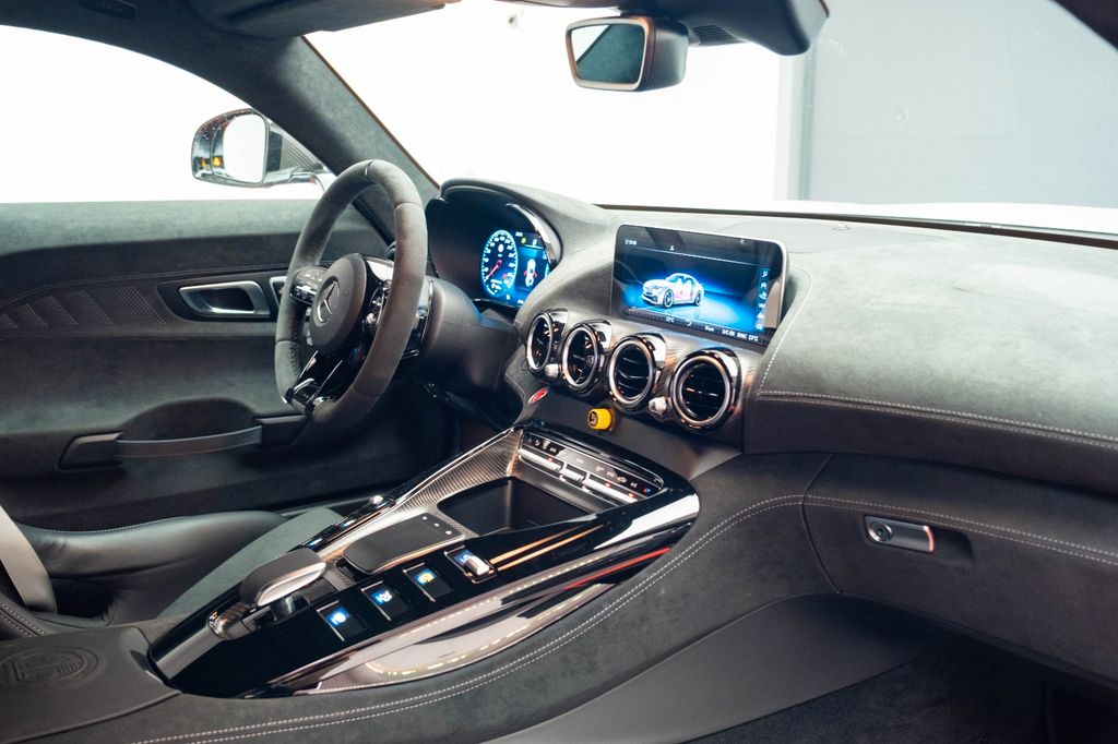 Mercedes-Benz AMG GT 2023