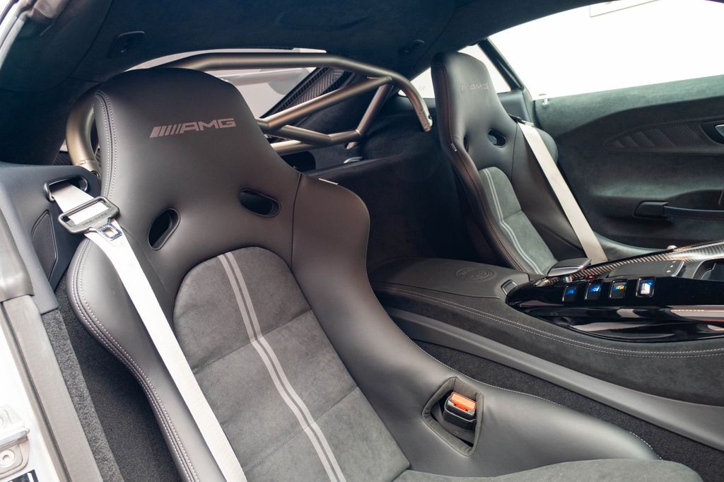 Mercedes-Benz AMG GT 2023