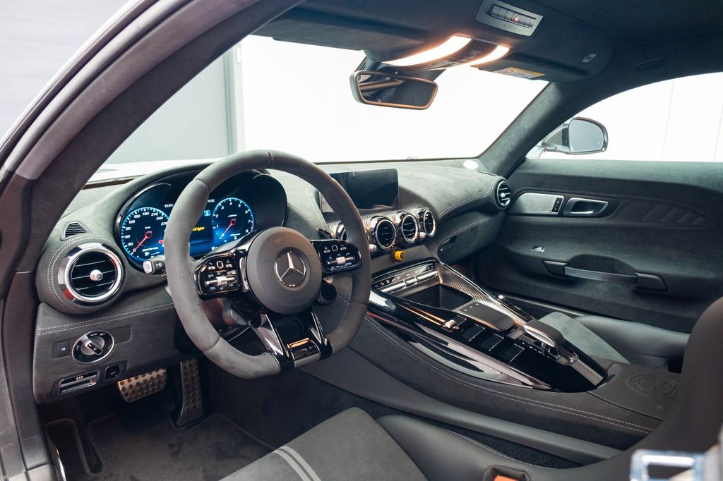 Mercedes-Benz AMG GT 2023