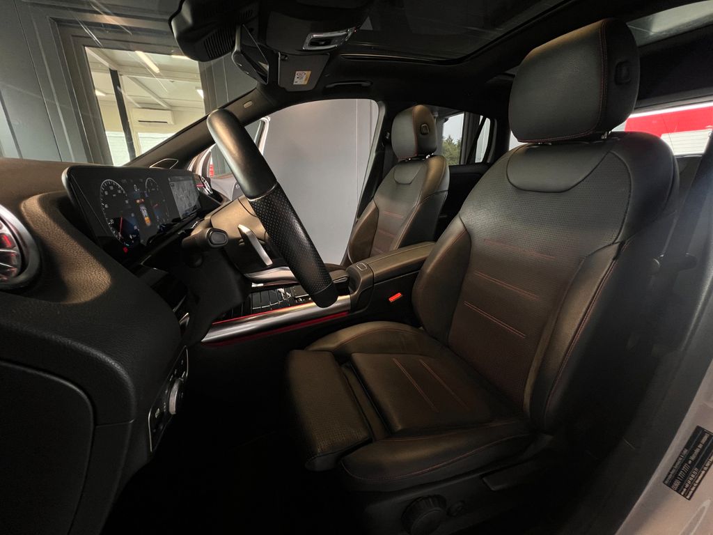 Mercedes-Benz GLA 200 2020