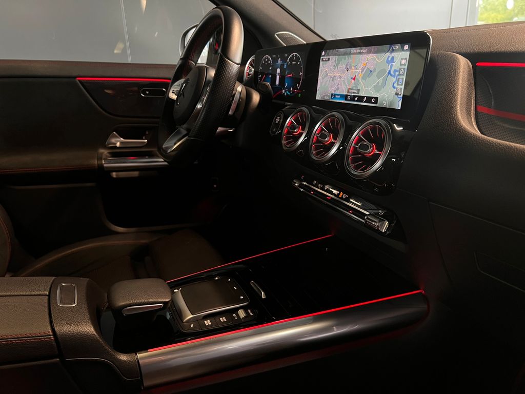 Mercedes-Benz GLA 200 2020