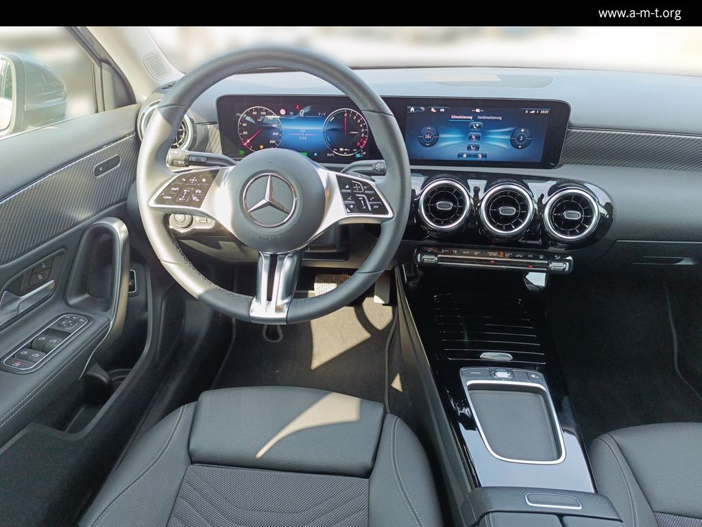 Mercedes-Benz A 250 2024