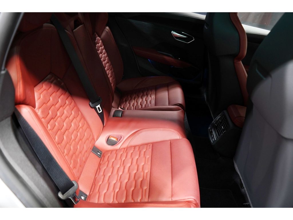 Audi RS e-tron GT 2022