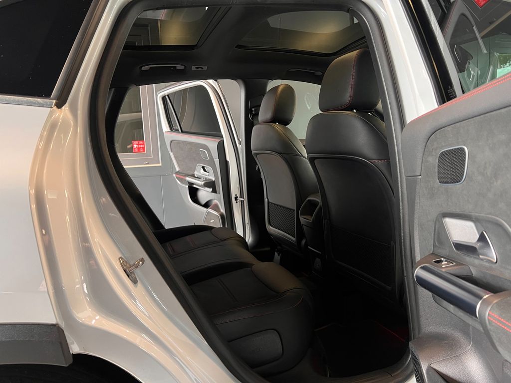 Mercedes-Benz GLA 200 2020