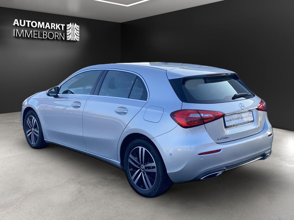 Mercedes-Benz A 250 2021