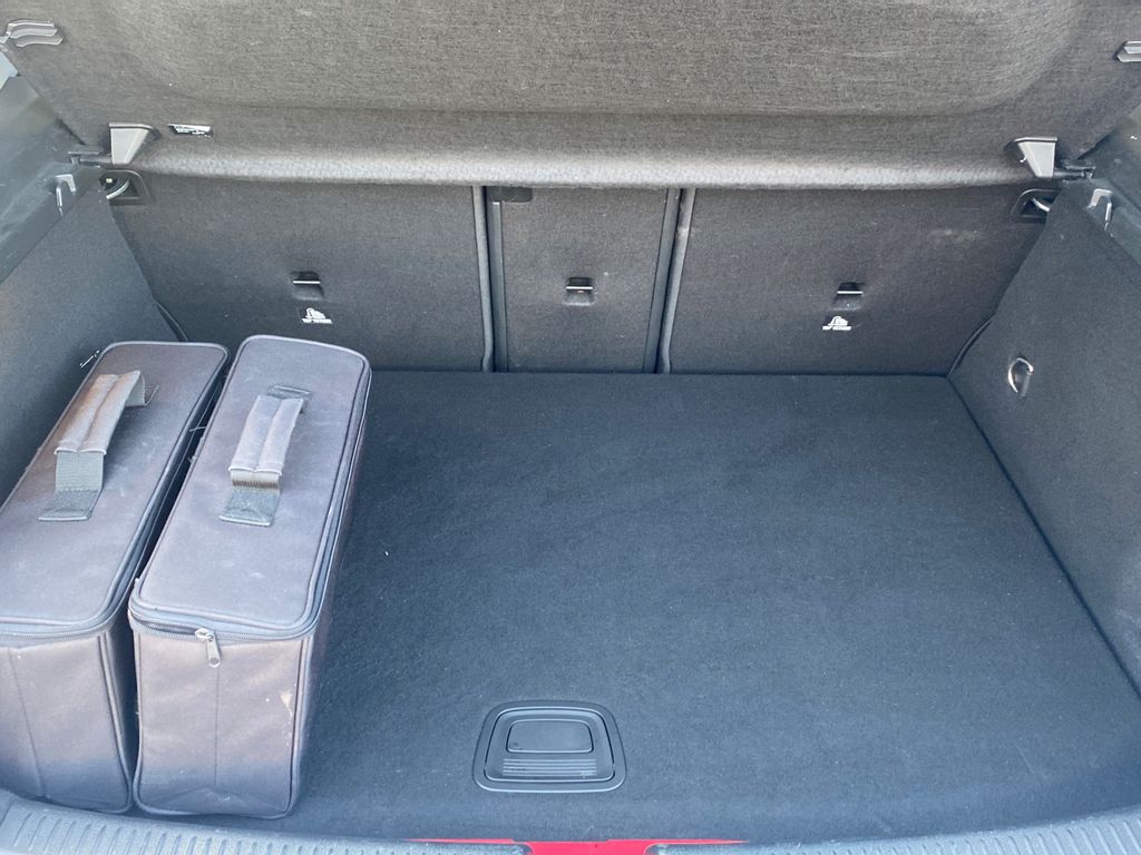 Mercedes-Benz A 250 2021