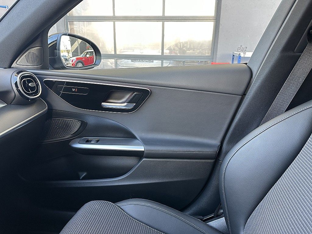 Mercedes-Benz C 220 2024