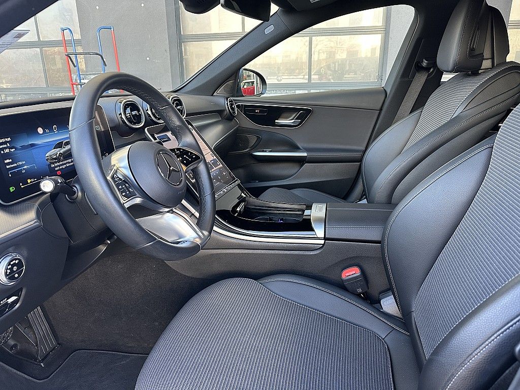 Mercedes-Benz C 220 2024