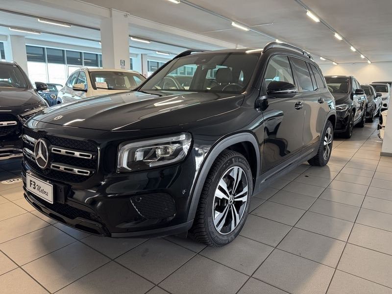 Mercedes-Benz GLB 200 2021
