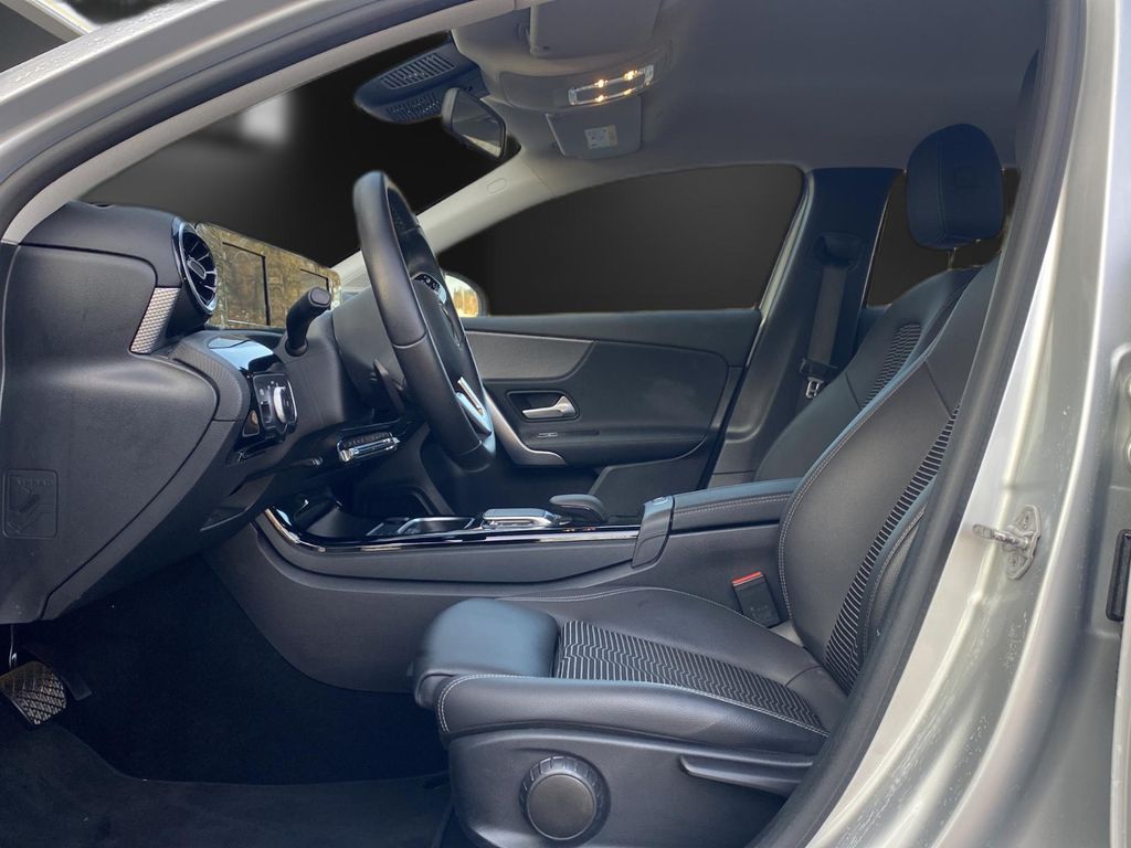 Mercedes-Benz A 250 2021