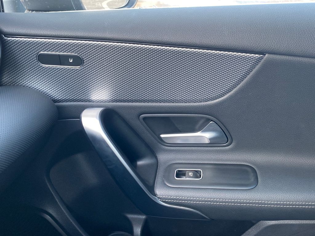 Mercedes-Benz A 250 2021