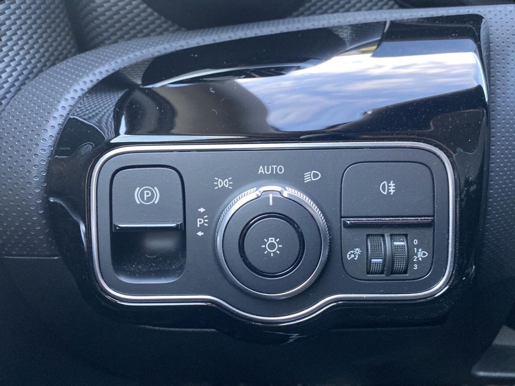 Mercedes-Benz A 250 2021