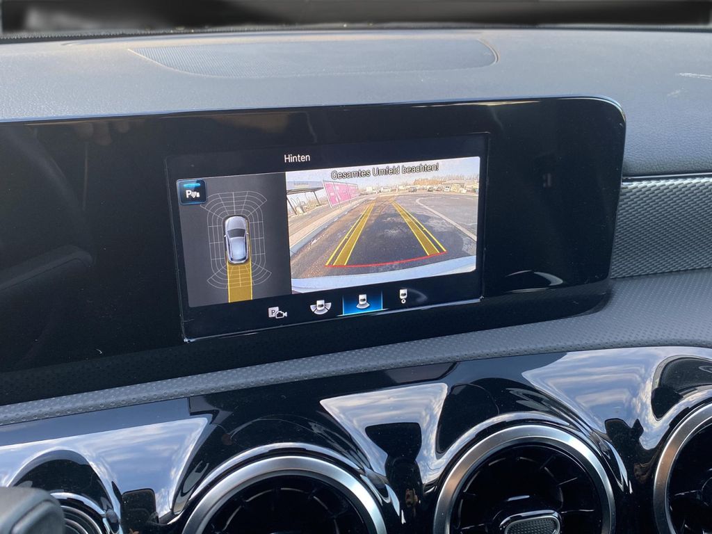 Mercedes-Benz A 250 2021