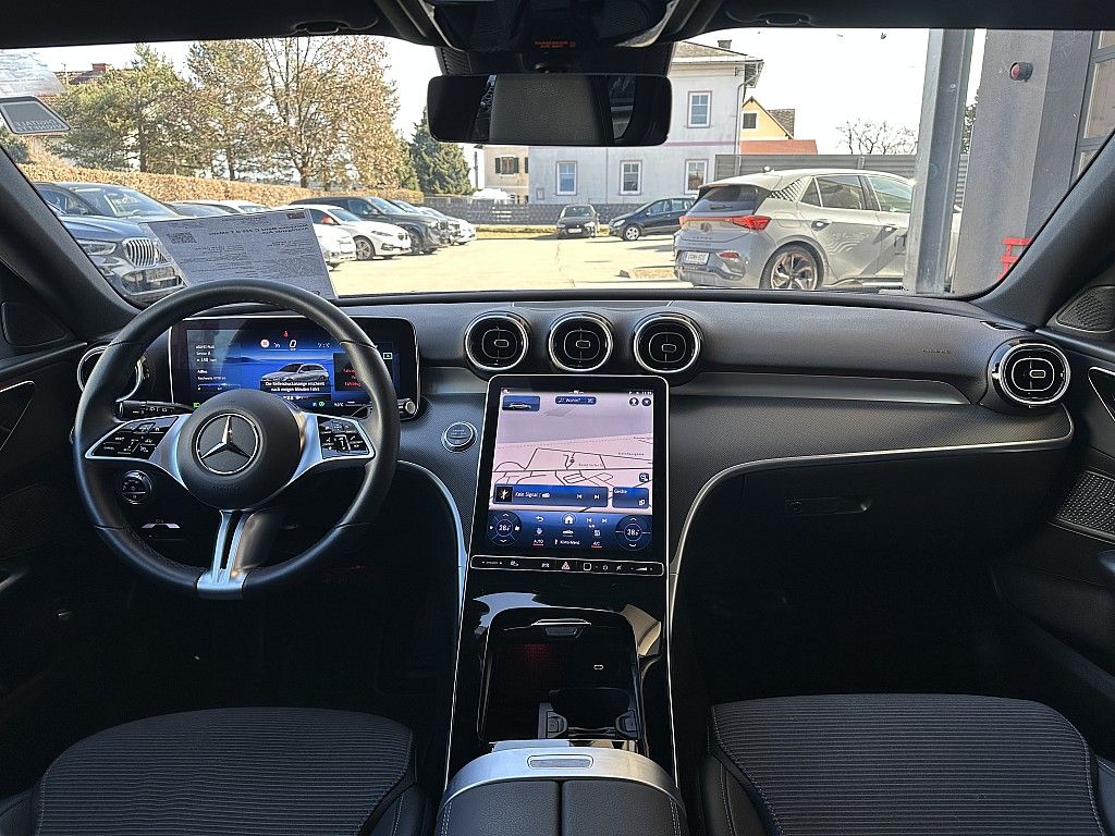 Mercedes-Benz C 220 2024