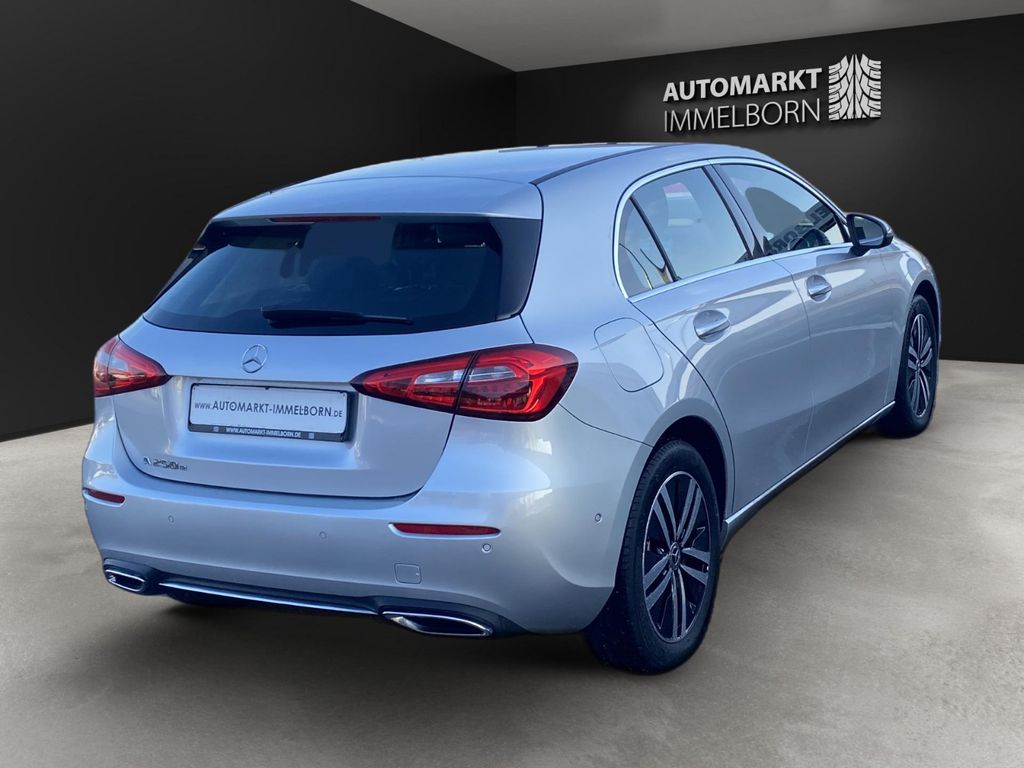 Mercedes-Benz A 250 2021