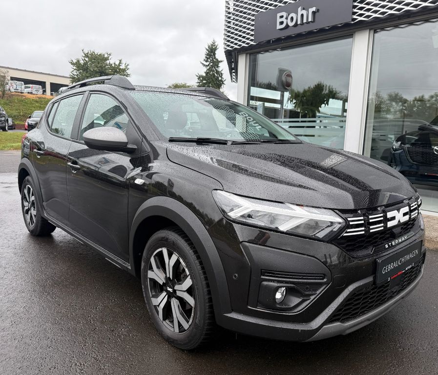 Dacia Sandero 2023