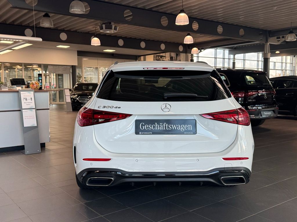Mercedes-Benz C 300 2024
