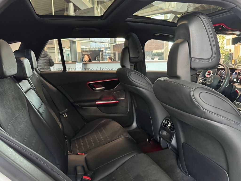 Mercedes-Benz C 300 2024