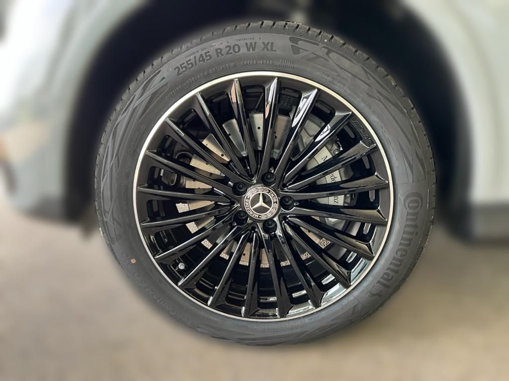 Mercedes-Benz GLC 300 2025