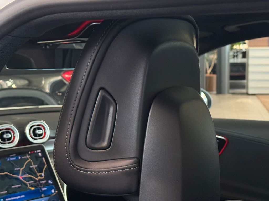 Mercedes-Benz C 300 2024