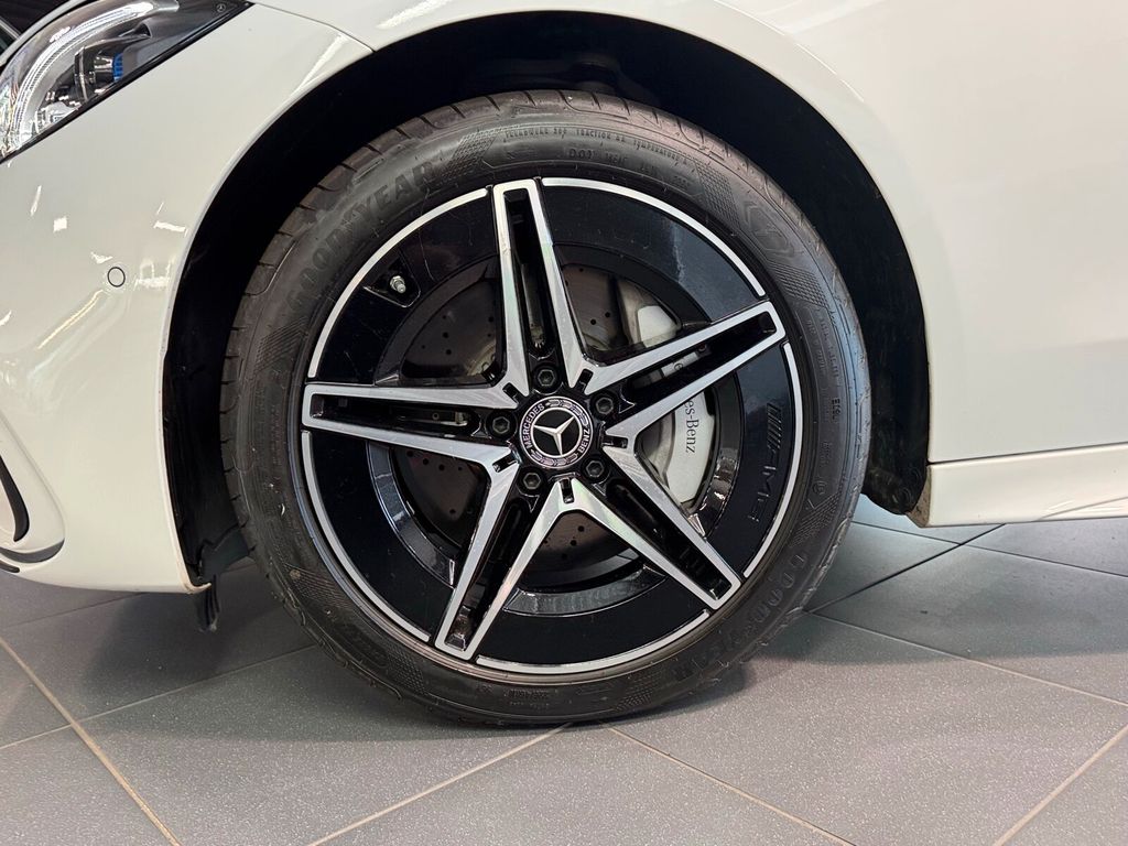 Mercedes-Benz C 300 2024