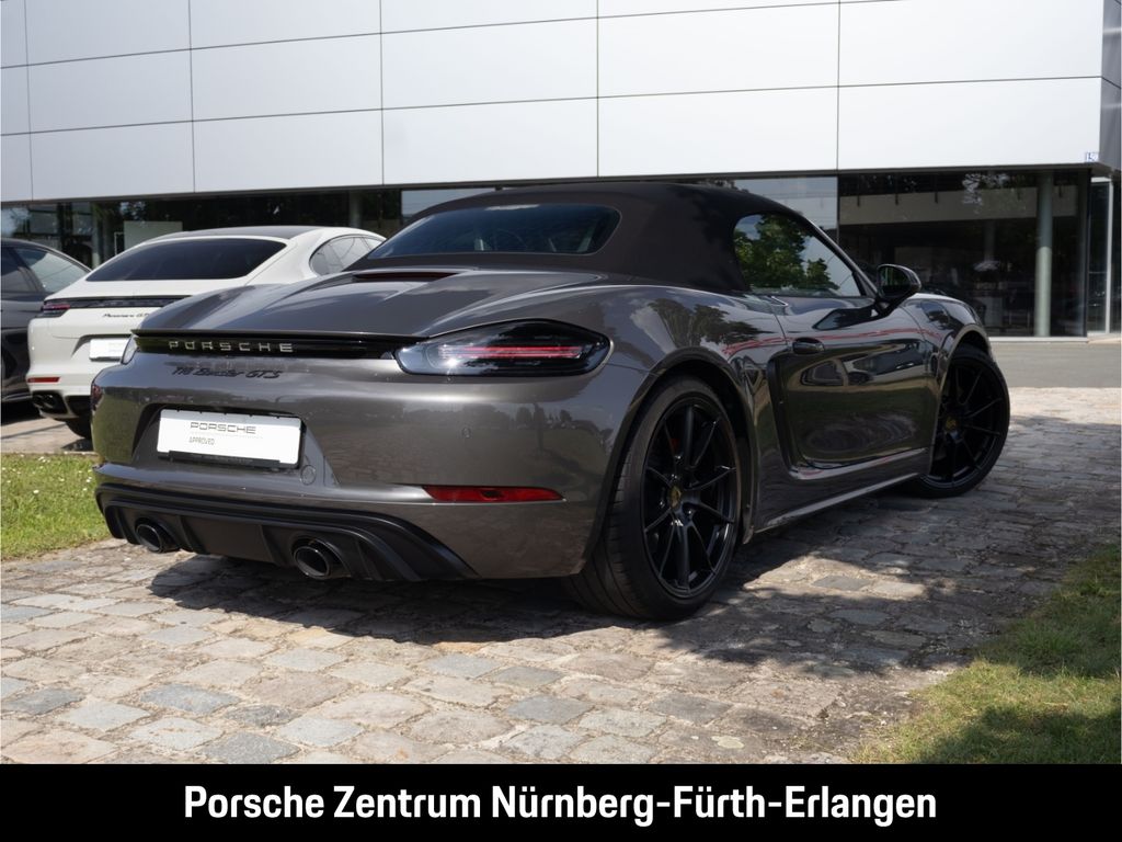 Porsche Boxster 2024