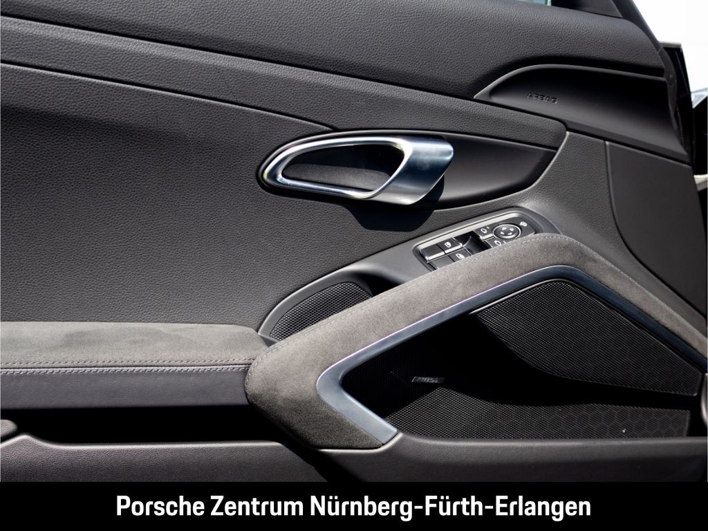 Porsche Boxster 2024