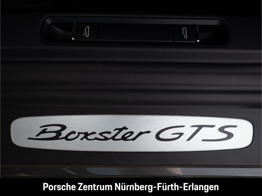 Porsche Boxster 2024