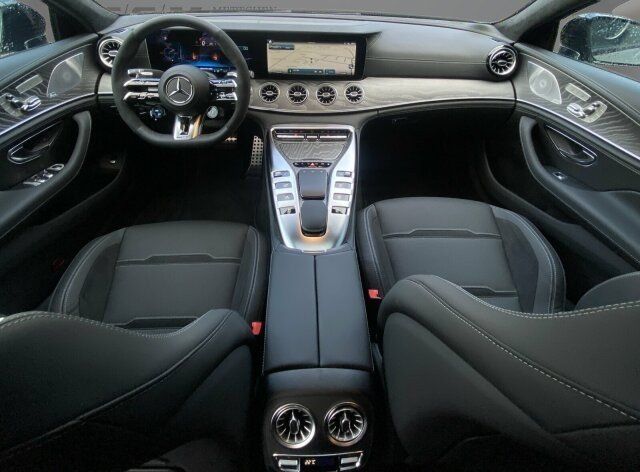 Mercedes-Benz AMG GT 2024