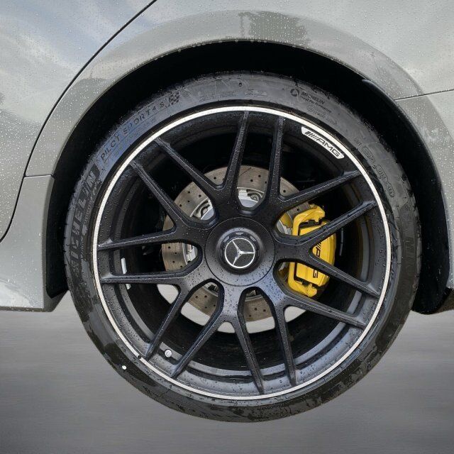 Mercedes-Benz AMG GT 2024