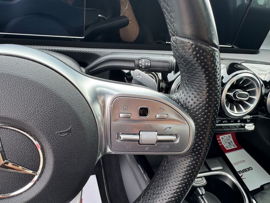 Mercedes-Benz A 250 2021