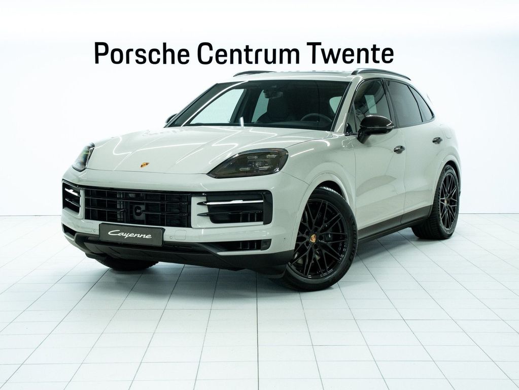 Porsche Cayenne 2025