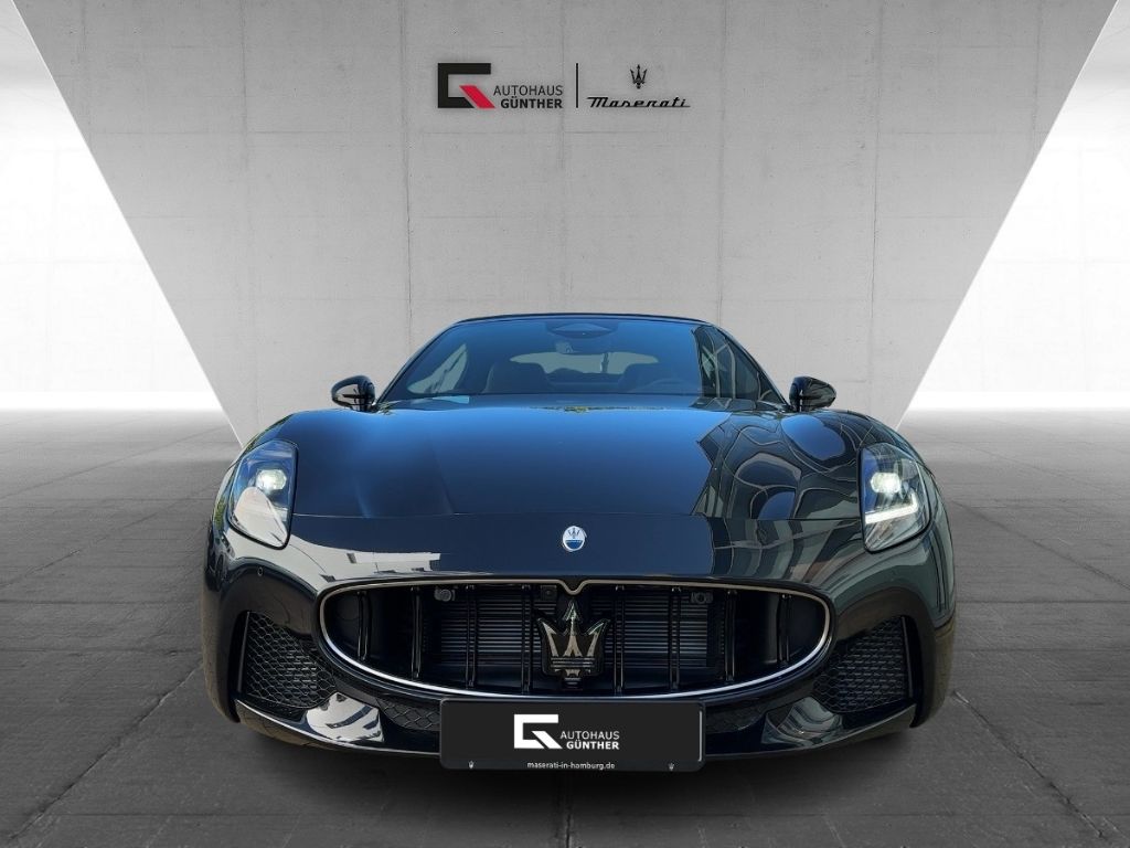 Maserati GranCabrio 2025