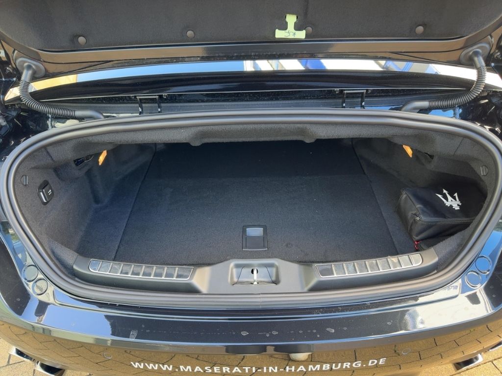 Maserati GranCabrio 2025