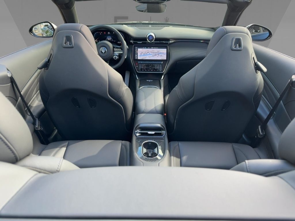 Maserati GranCabrio 2025