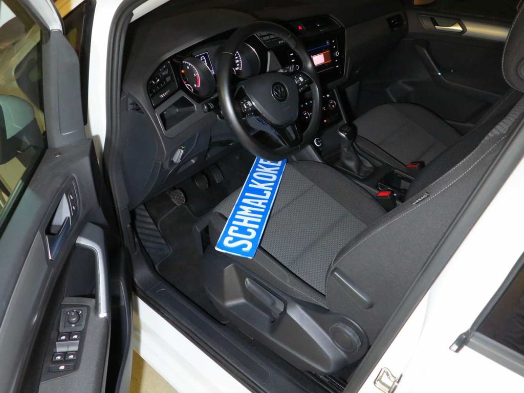 Volkswagen Touran 2021
