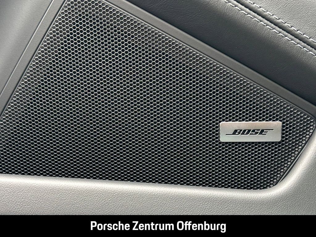 Porsche 992 2024
