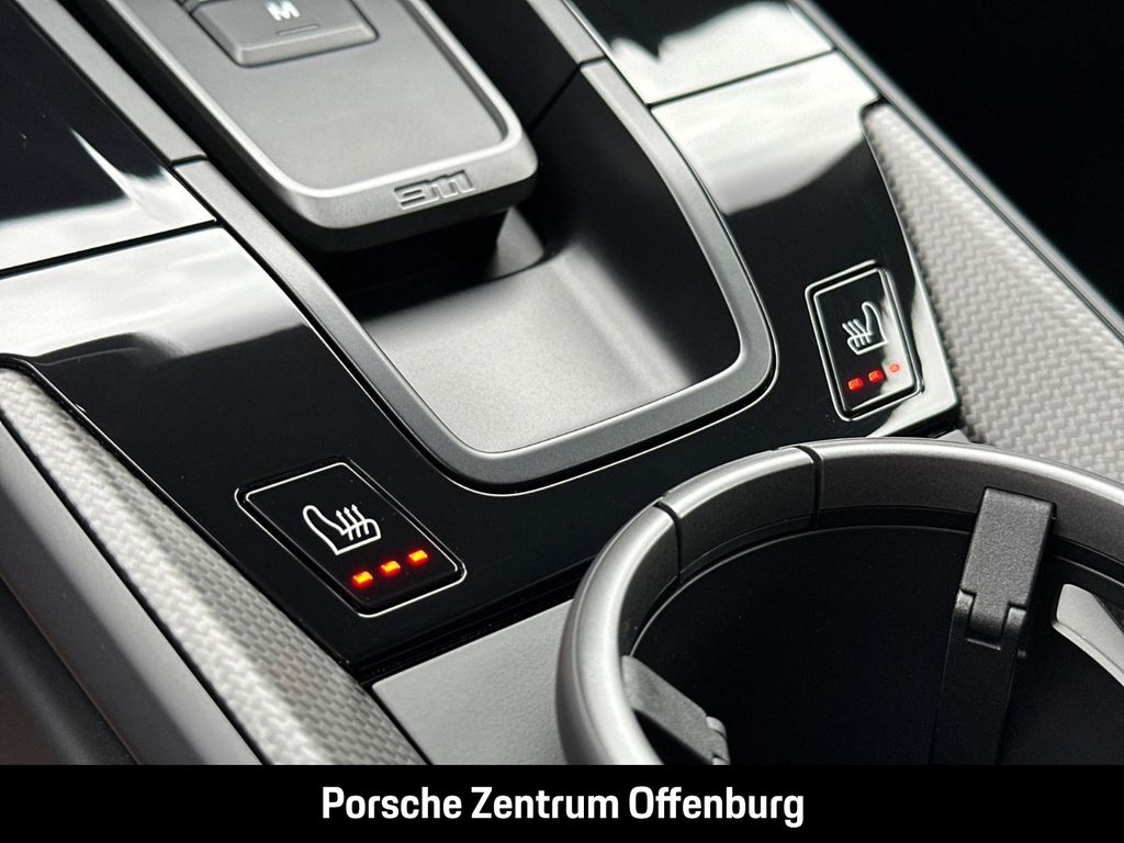 Porsche 992 2024