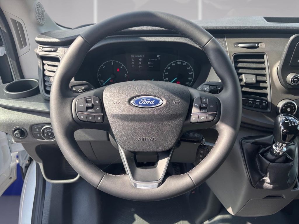 Ford Transit 2025
