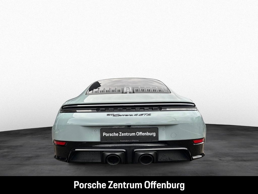 Porsche 992 2024