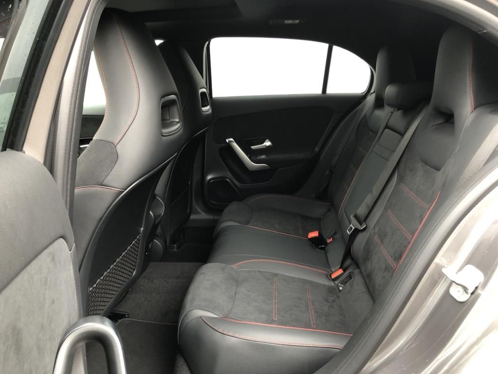 Mercedes-Benz A 200 2024