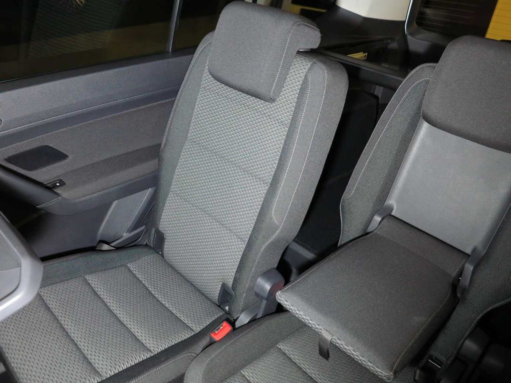 Volkswagen Touran 2021