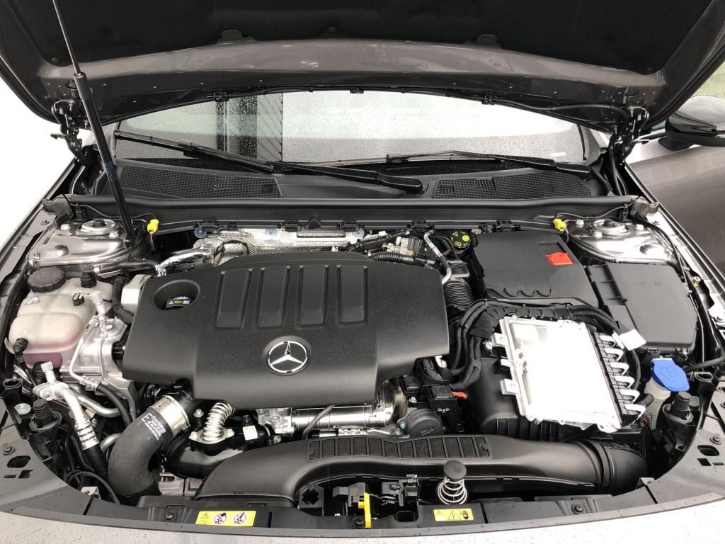 Mercedes-Benz A 200 2024