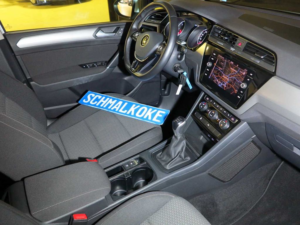 Volkswagen Touran 2021